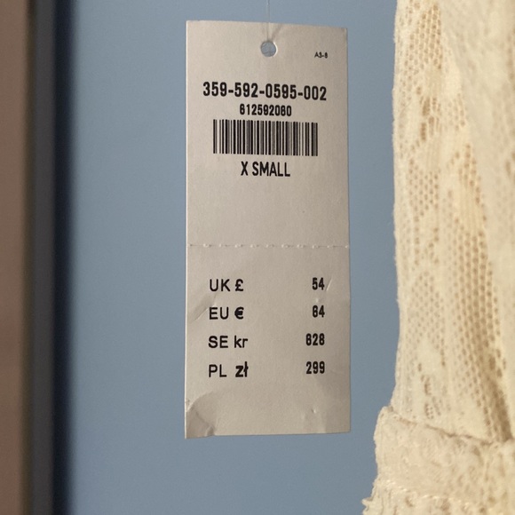 Cream Hollister Dress - Picture 5 of 5